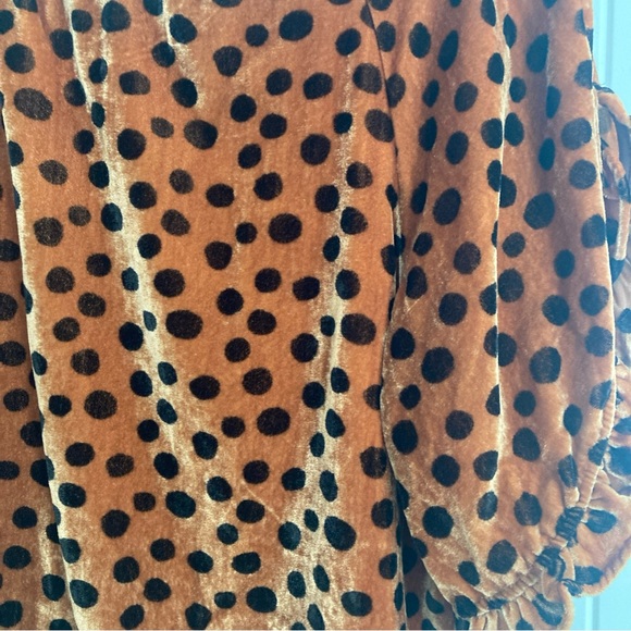 Madewell Polka Dot Ruffle Sleeve Top - Copper & Black - Picture 4 of 9